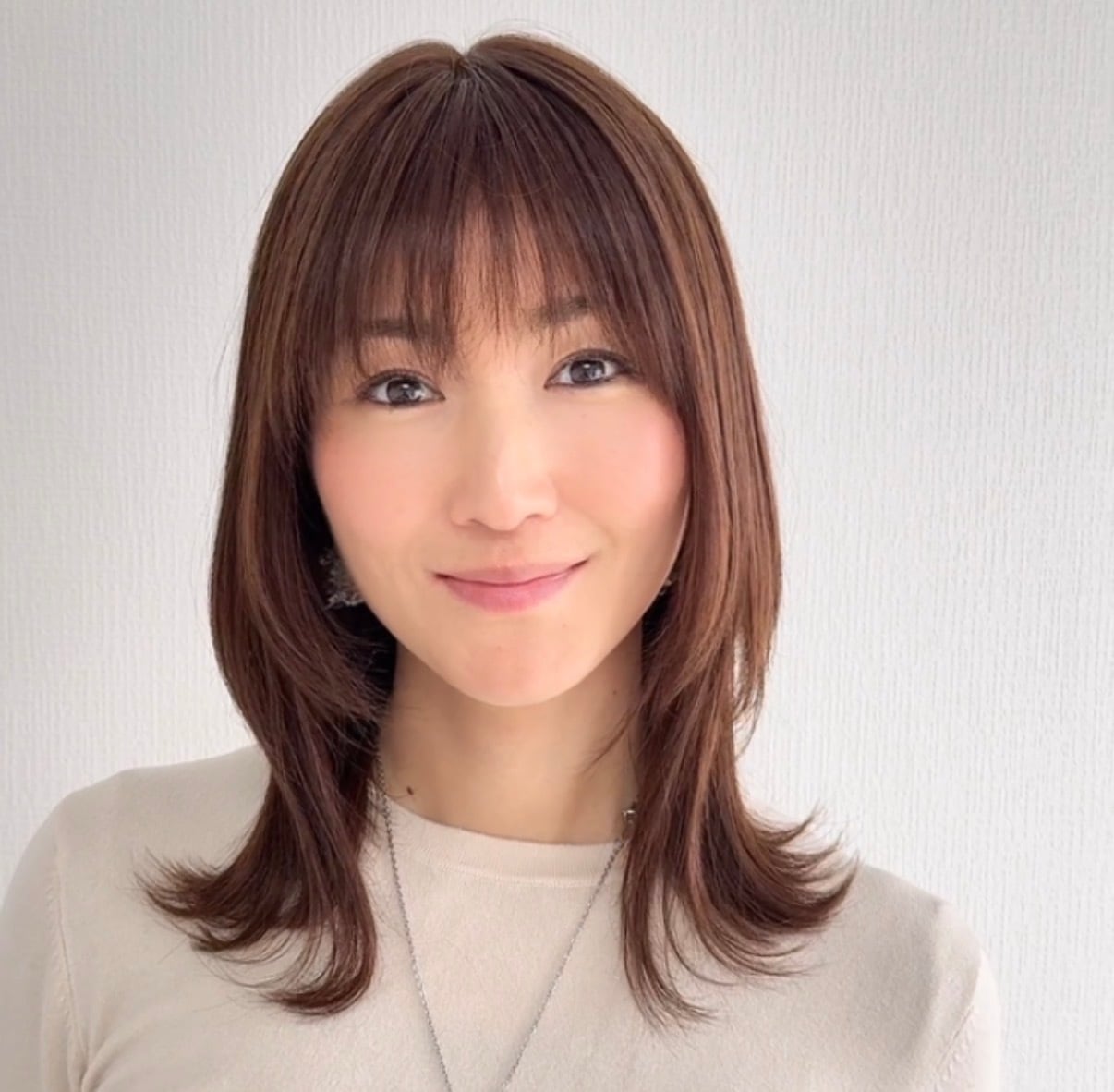 スキンレース生え際(テープ台付き) 商品名:ゆき 前髪あり/なし