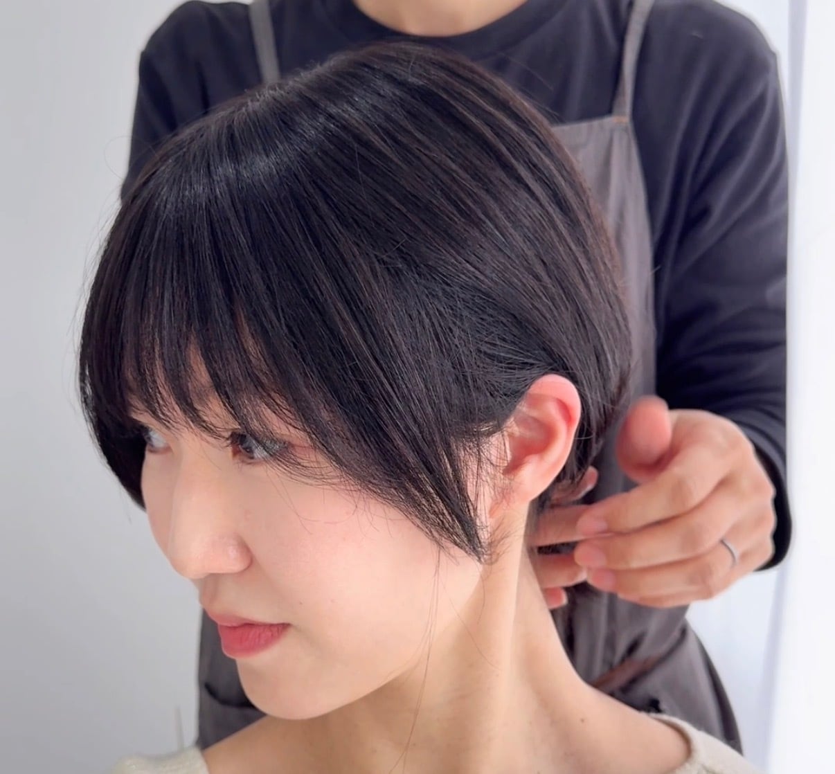 商品名:かえで スキンレース生え際(テープ台付き) 前髪あり