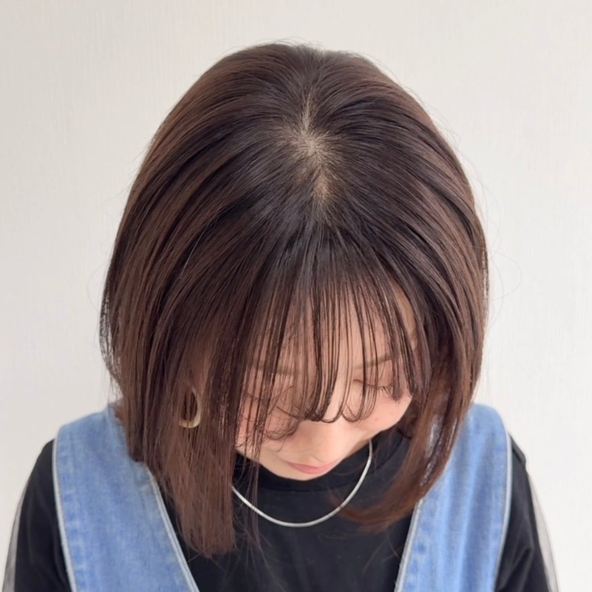 毛量減羽ウィッグ 商品名:くみ 百合子ウィッグレミー人毛100%